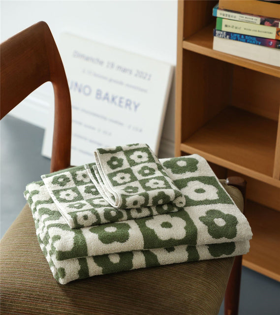 Retro Checkered Flowers Cotton Bath Towel 70x140cm