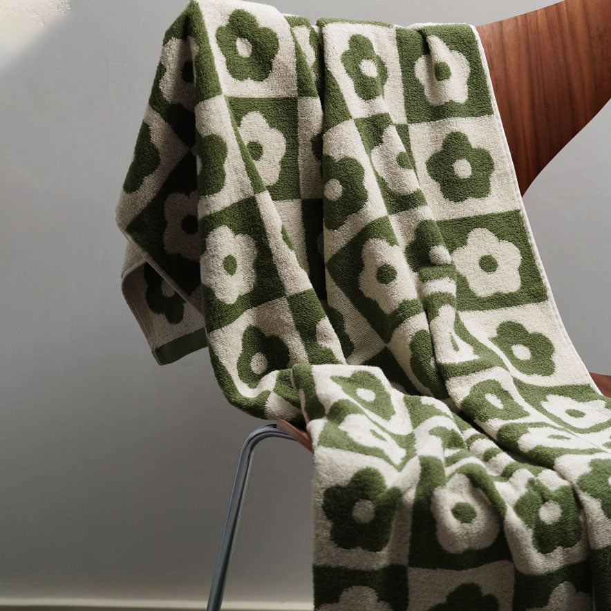 Retro Checkered Flowers Cotton Bath Towel 70x140cm